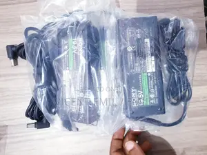 Sony Adapter/Charger 19.5V