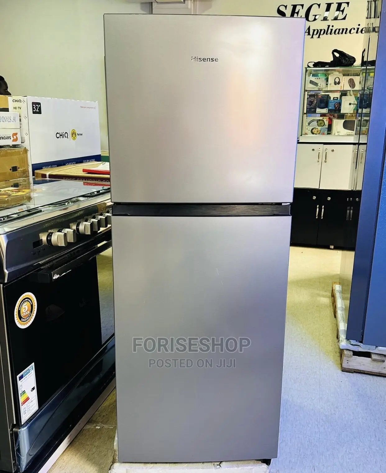 New Hisense 266l Double Door Fridge With 5yrs Warranty