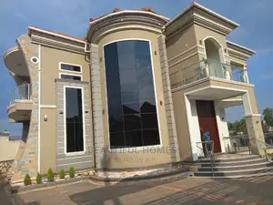 Furnished 6bdrm Mansion in Kira Town for sale