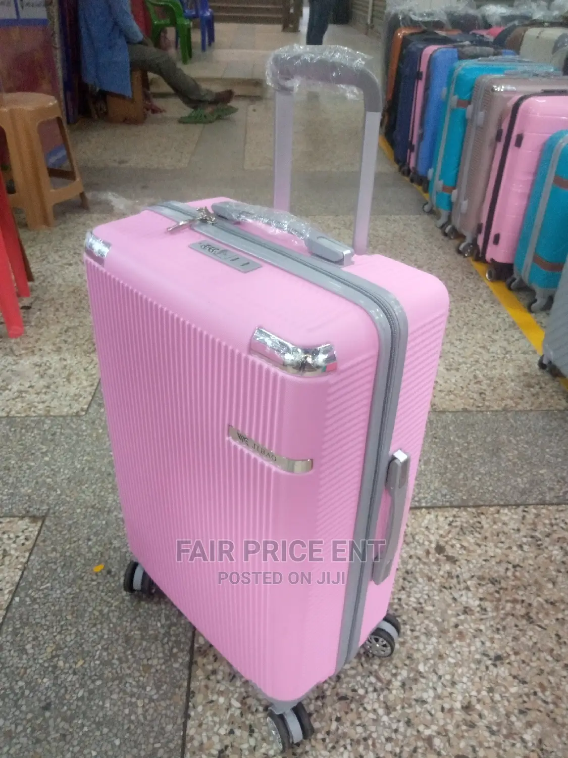 Executive Plastic Suitcases.Medium .( Pink)