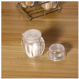 4 Piece Spice, Salt, Pepper Shaker Rack Organizer – Clear.