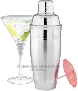 Classic Cocktail Shaker – 700ml- Silver