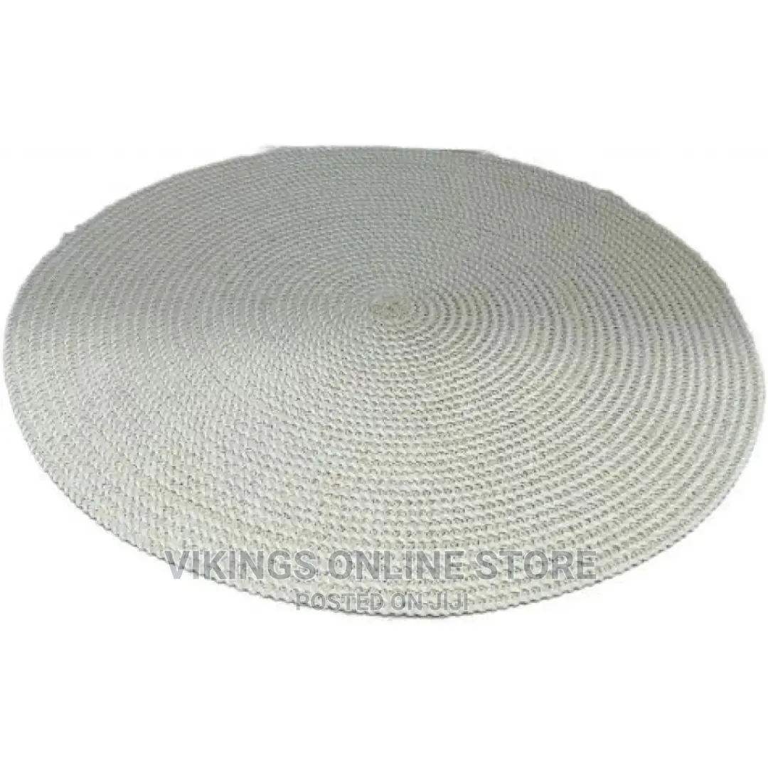 6 Pc Round Decorative Placemats Table –