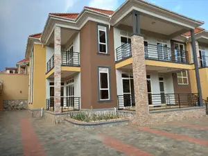 Furnished 6bdrm Mansion in Kira Corporate for sale