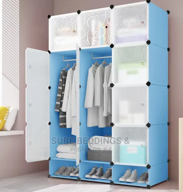 3 Columns Plastic Wardrobe