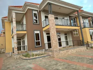 Furnished 6bdrm Duplex in Kira Tarmack Access for sale