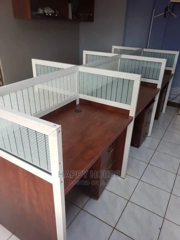 Workstation 6 Seater With Movable Drawers