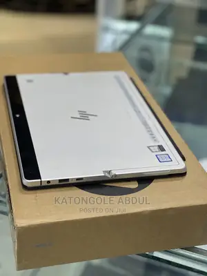 New Laptop HP Elite X2 1012 G2 8GB Intel Core I5 SSD 256GB
