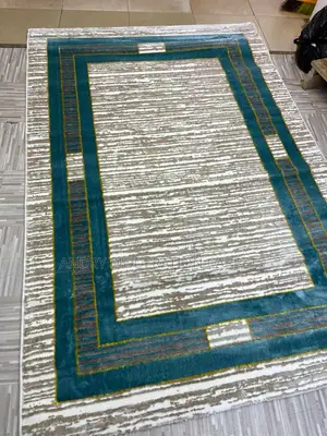Woollen Center Rugs