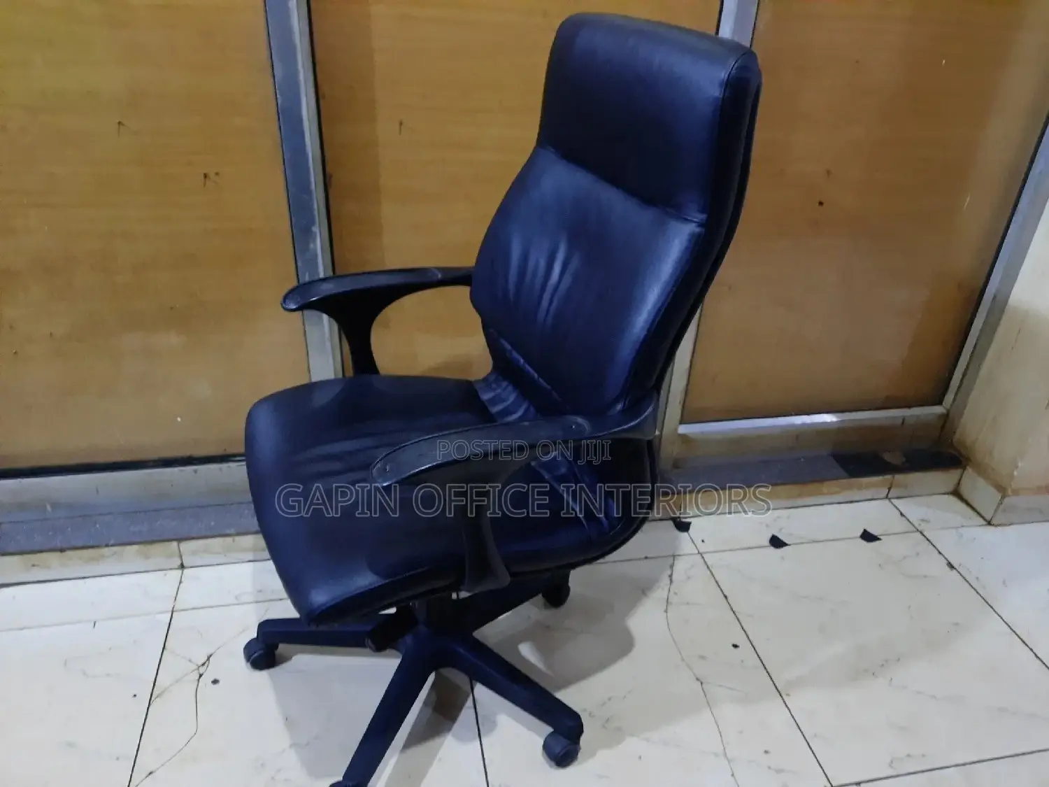 Executive Office Chair