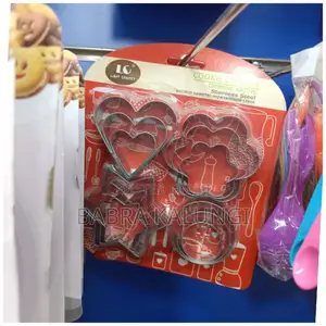 Cookie Cutter
