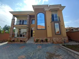 Furnished 5bdrm Duplex in Kira, Nakawa for sale