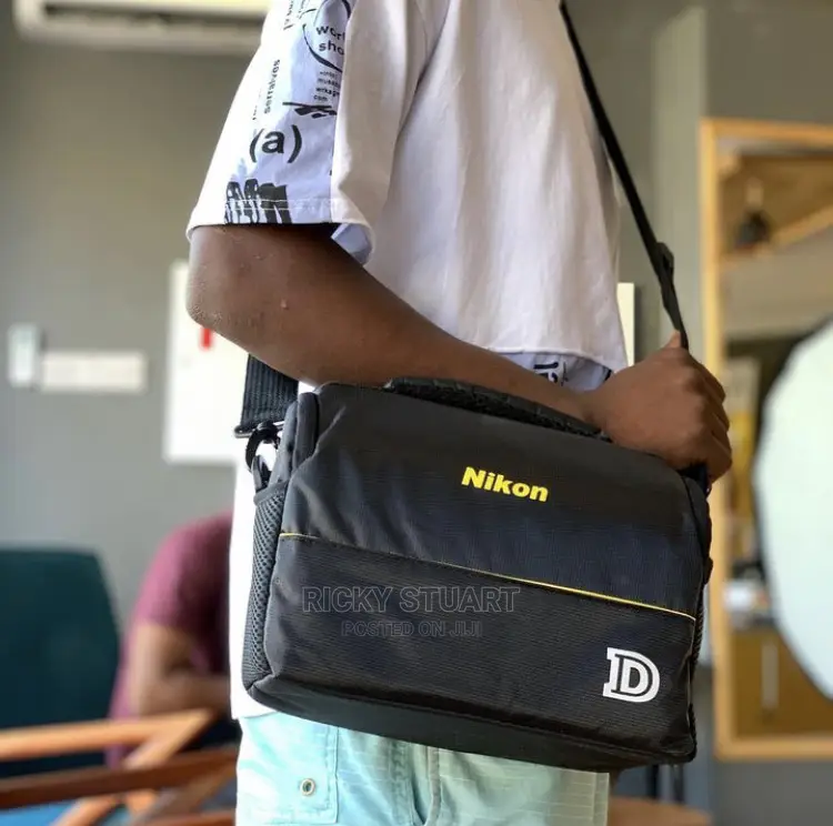 Medium Canon Nikon Camera Bag