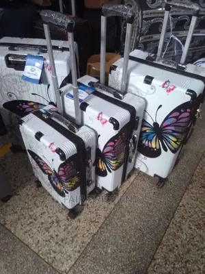 Executive Plastic Suitcases.Medium.( White)
