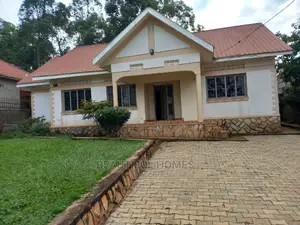 Furnished 3bdrm House in Kira for sale