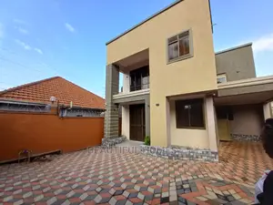 Furnished 4bdrm Maisonette in Kyanja, Nakawa for sale