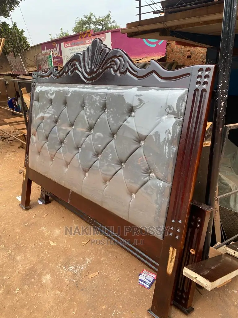 5x6 Leather Bed Gray Color