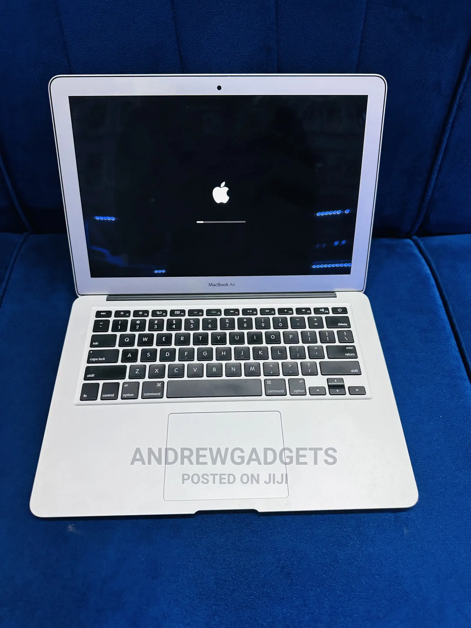 Laptop Apple MacBook Air 4GB Intel Core i5 SSD 128GB