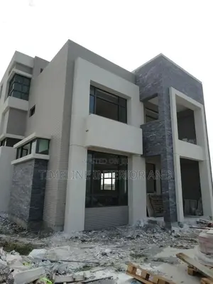 Stunning House at Finishing Stage.