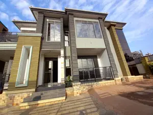 Furnished 5bdrm Maisonette in Kyanja, Central Division for sale