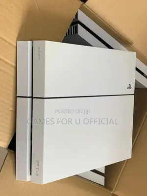 Ps4 Standard Console White Clean