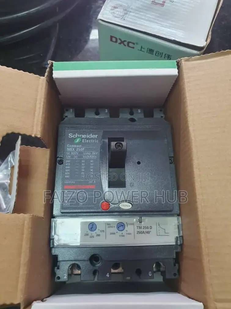 Mould Circuit Breakers McCb L T, Siemens,Schneider,Kayal,MEC