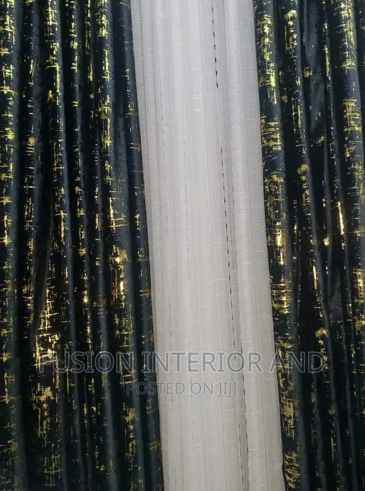 Volvet Curtains