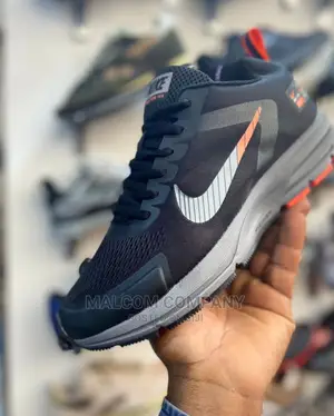 Men Nike Shoes