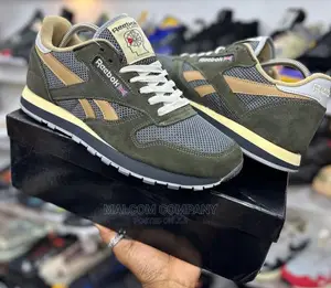 Reebok Men Shoes