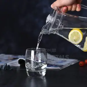 Glass Jar/ Pitcher With Plastic Lid