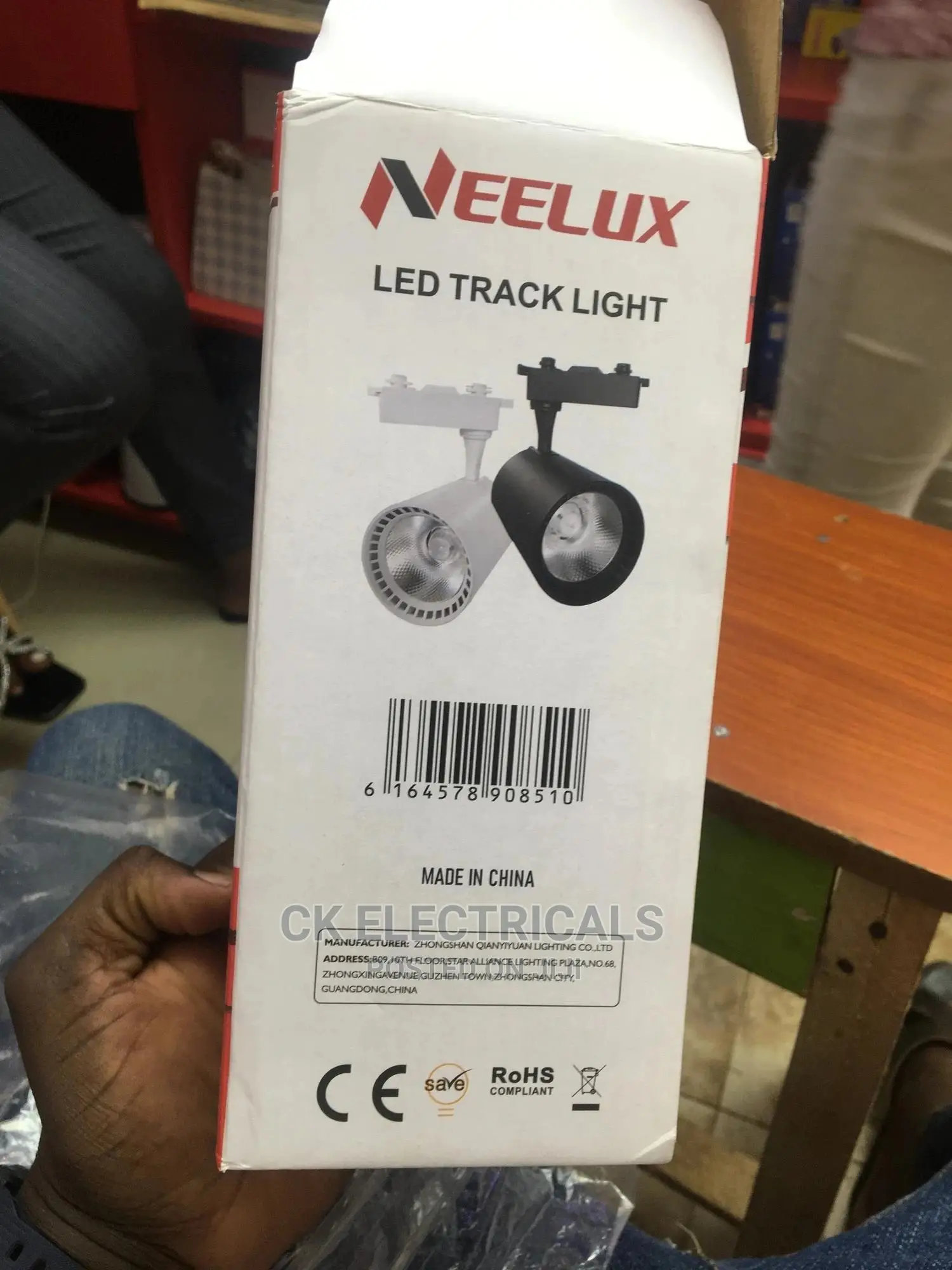 Track Light(Show Room Light)