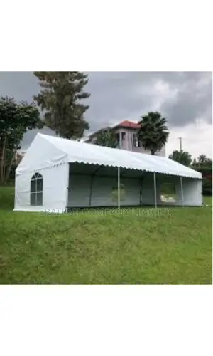 100 Seater Tent Ordinary Tent in High Quality Materials
