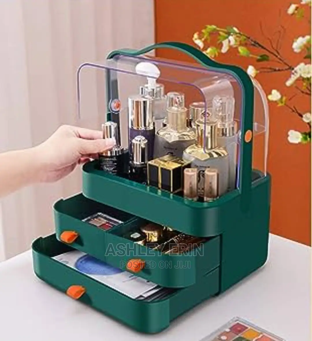 Modern Cosmetic Makeup Organizer