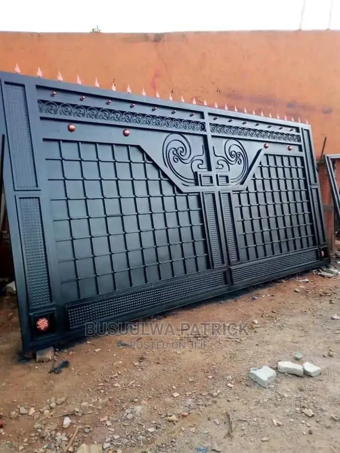 Sliding Gate