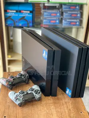 Ps4 Consoles With Controllers