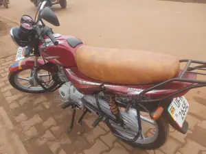 Bajaj CT 110X 2022 Red