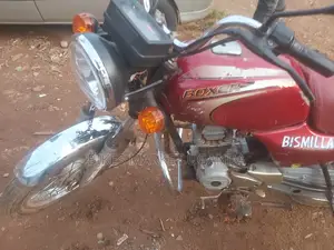 Bajaj Boxer 100 2018 Red