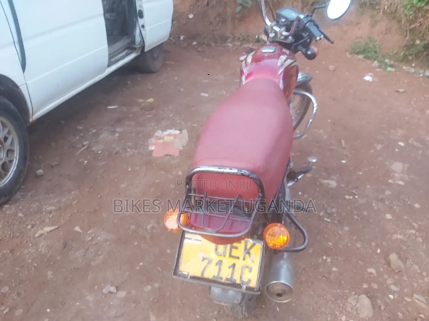 Bajaj Boxer 100 2018 Red