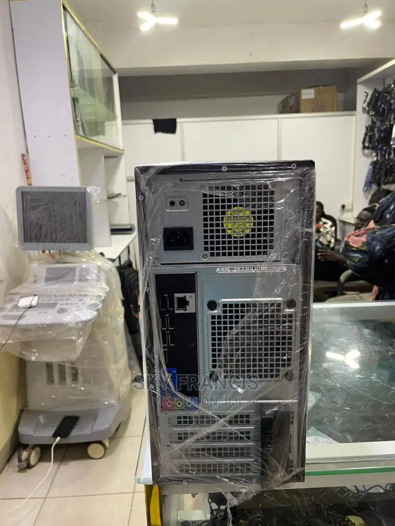 Desktop Computer Dell 4GB Intel Core I5 HDD 500GB