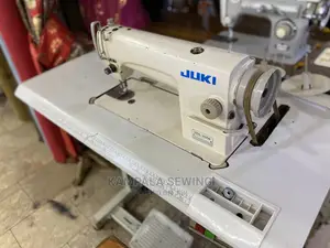 Juki Industrial Sewing Machine