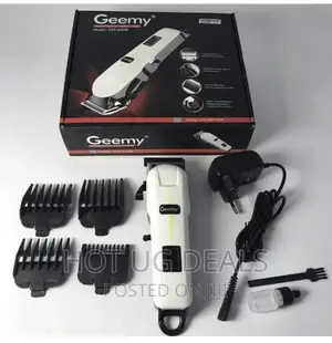 Geemy Rechargeable Shaving Machine With Battery Indicator