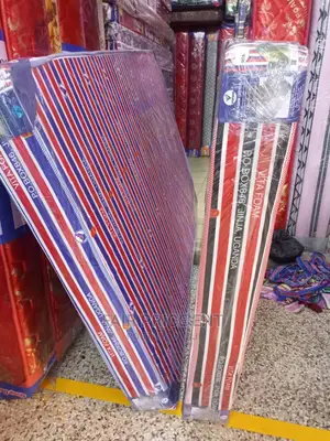 Vitafoam 5x6x8inches Sealed Cover.( Red)