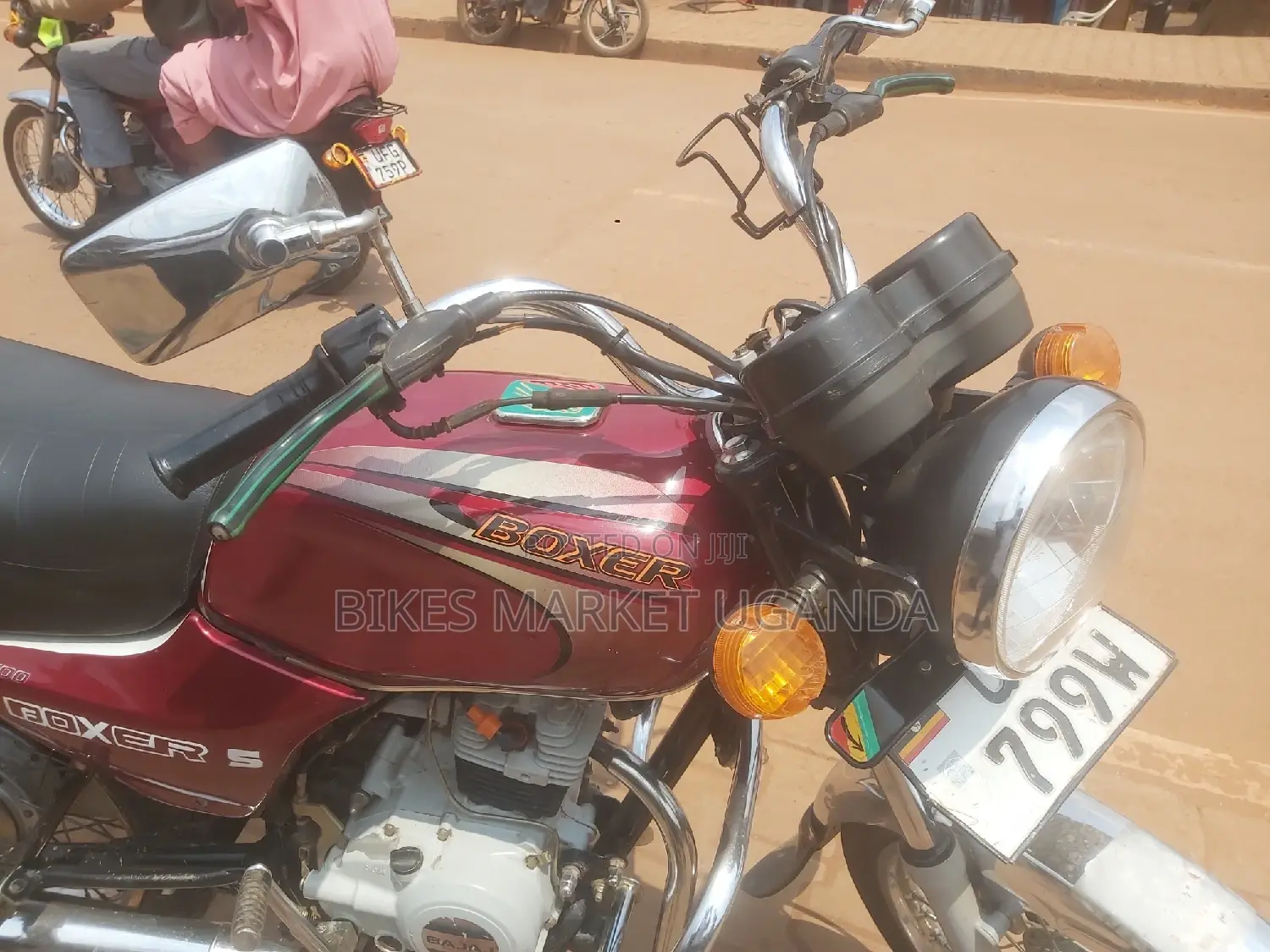 Bajaj Boxer 100 2022 Red