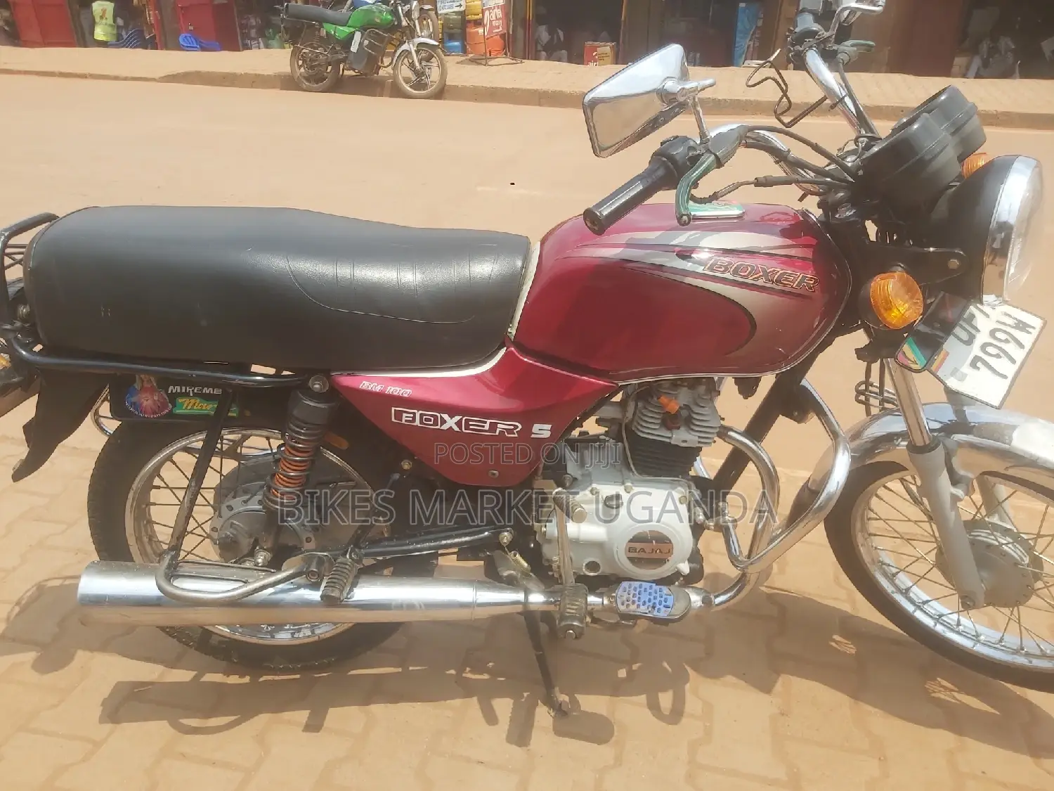Bajaj Boxer 100 2022 Red