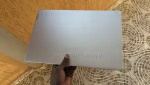 Laptop Lenovo IdeaPad 330S 12GB Intel Core i5 HDD 350GB