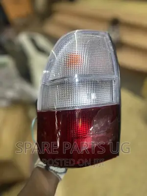 Mitsubishi L200 2001 - 2006 Rearlight