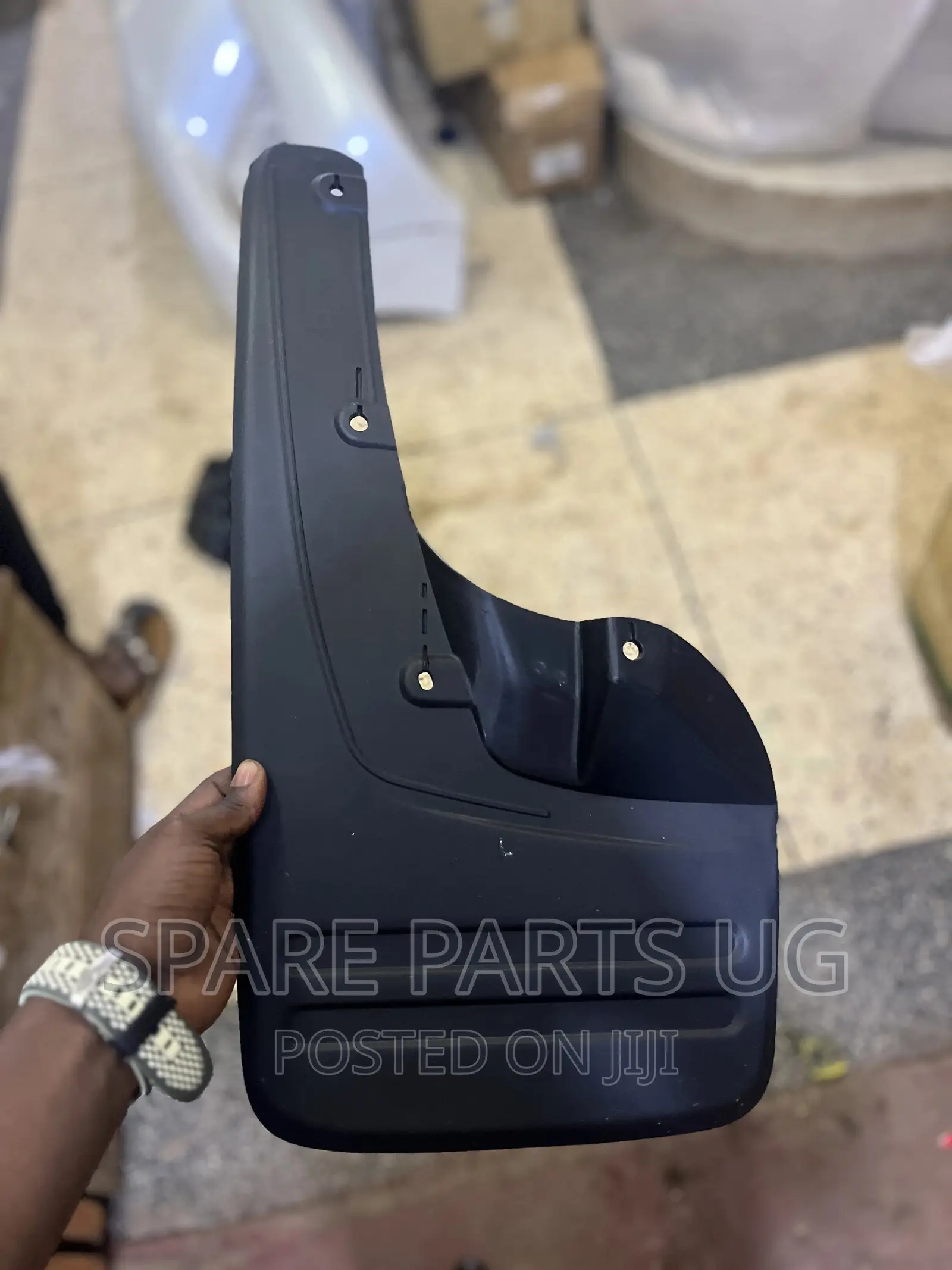 Hilux Vigo Front Mudflap