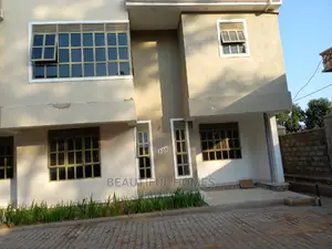 Furnished 5bdrm Maisonette in Kira for sale