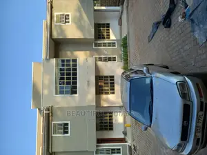 Furnished 5bdrm Mansion in Kira Corporate for sale