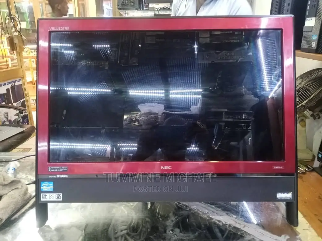 Desktop Computer 4GB Intel Core I7 HDD 1T